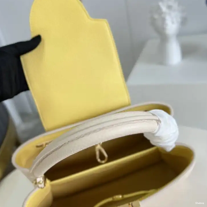 LV 2206YA0007 Bag 0504